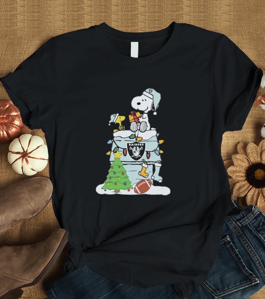 Raiders Snoopy Christmas With Doghouse Lights And Football T-Shirt