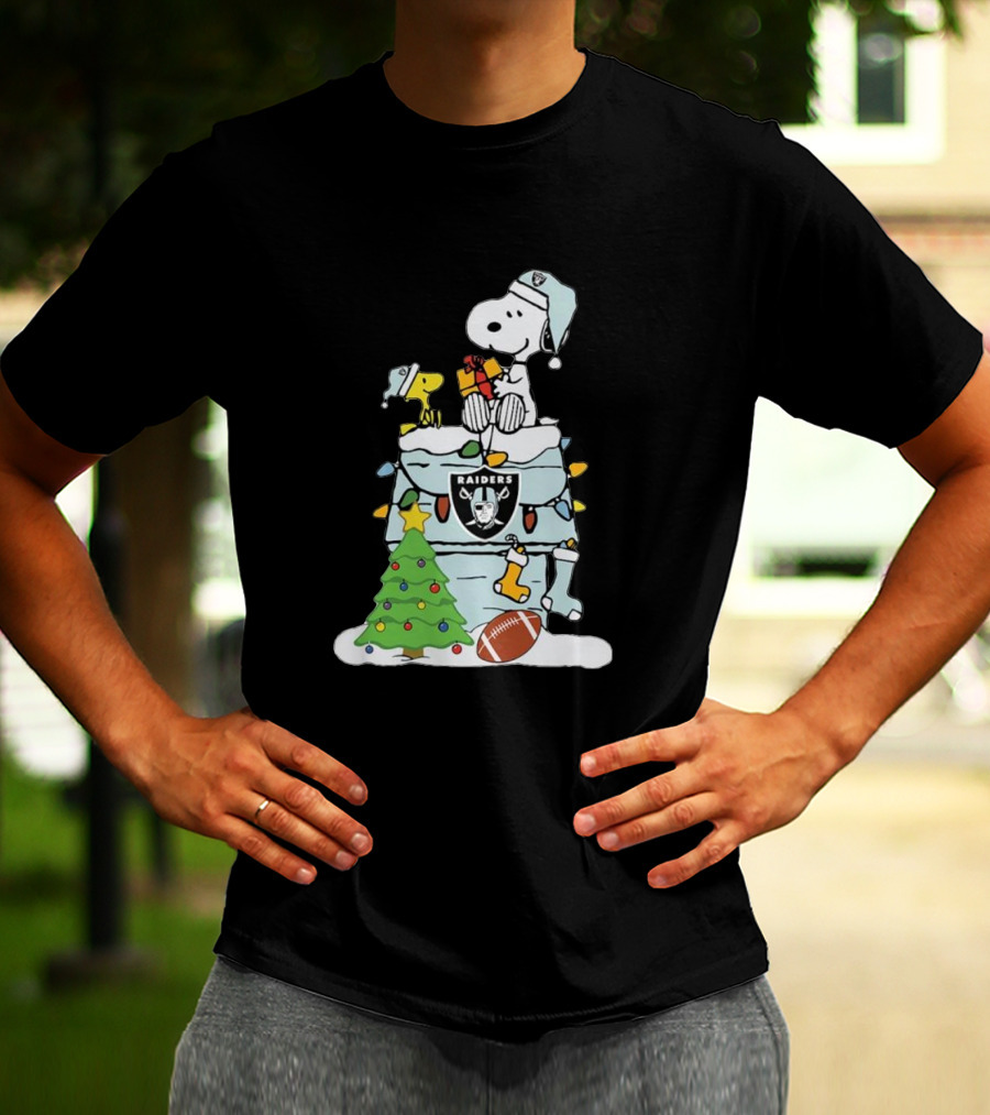 Raiders Snoopy Christmas With Doghouse Lights And Football T-Shirt