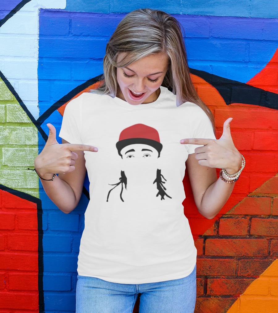 Elly Cartoon Chain Red Cap T-Shirt