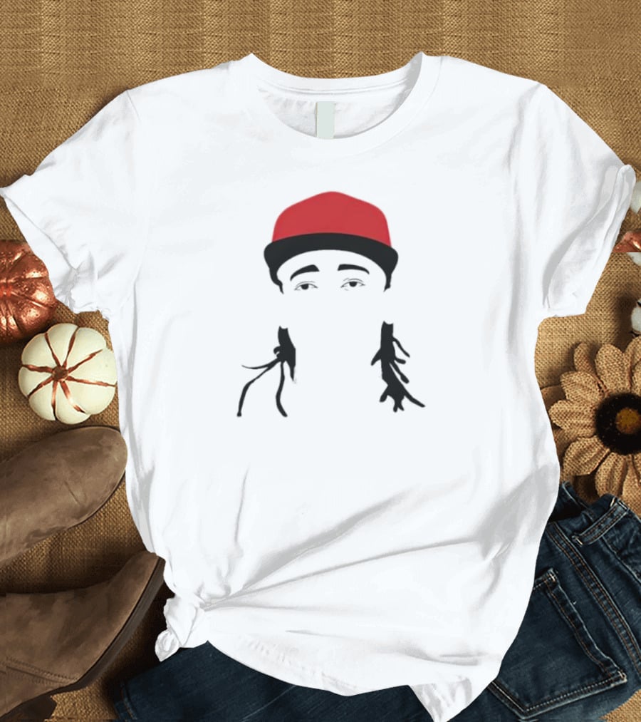 Elly Cartoon Chain Red Cap T-Shirt