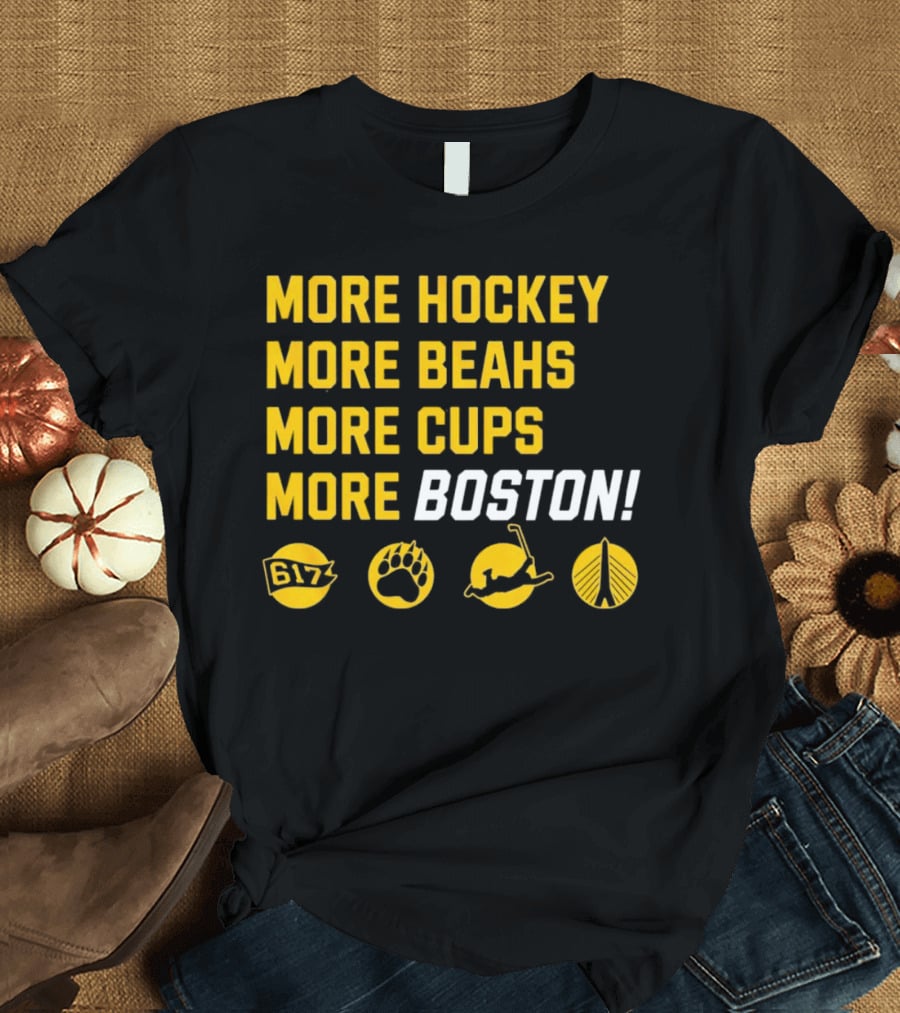 More Hockey More Beahs More Cups More Boston 617 Bear Claw Skater Bridge T-Shirt
