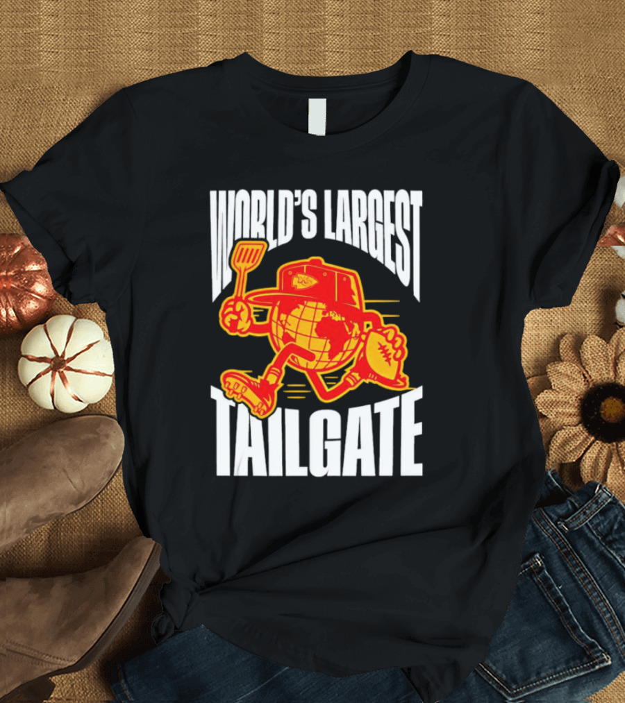 Kansas City Chiefs World's Largest Tailgate Football Grilling T-Shirt