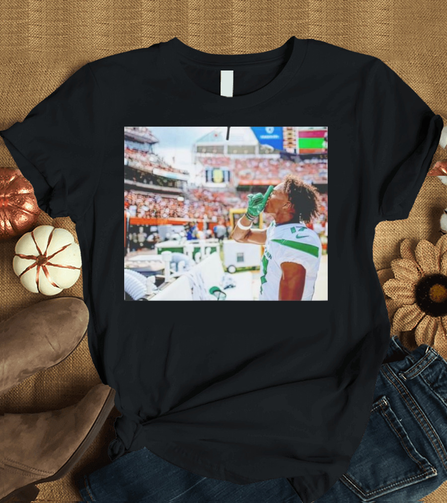 Trending Garrett Wilson Shhh Football Silence T-Shirt