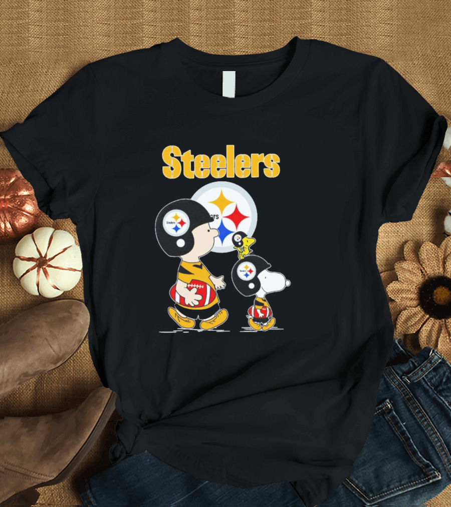 Peanuts Characters With Steelers Football Helmets T-Shirt
