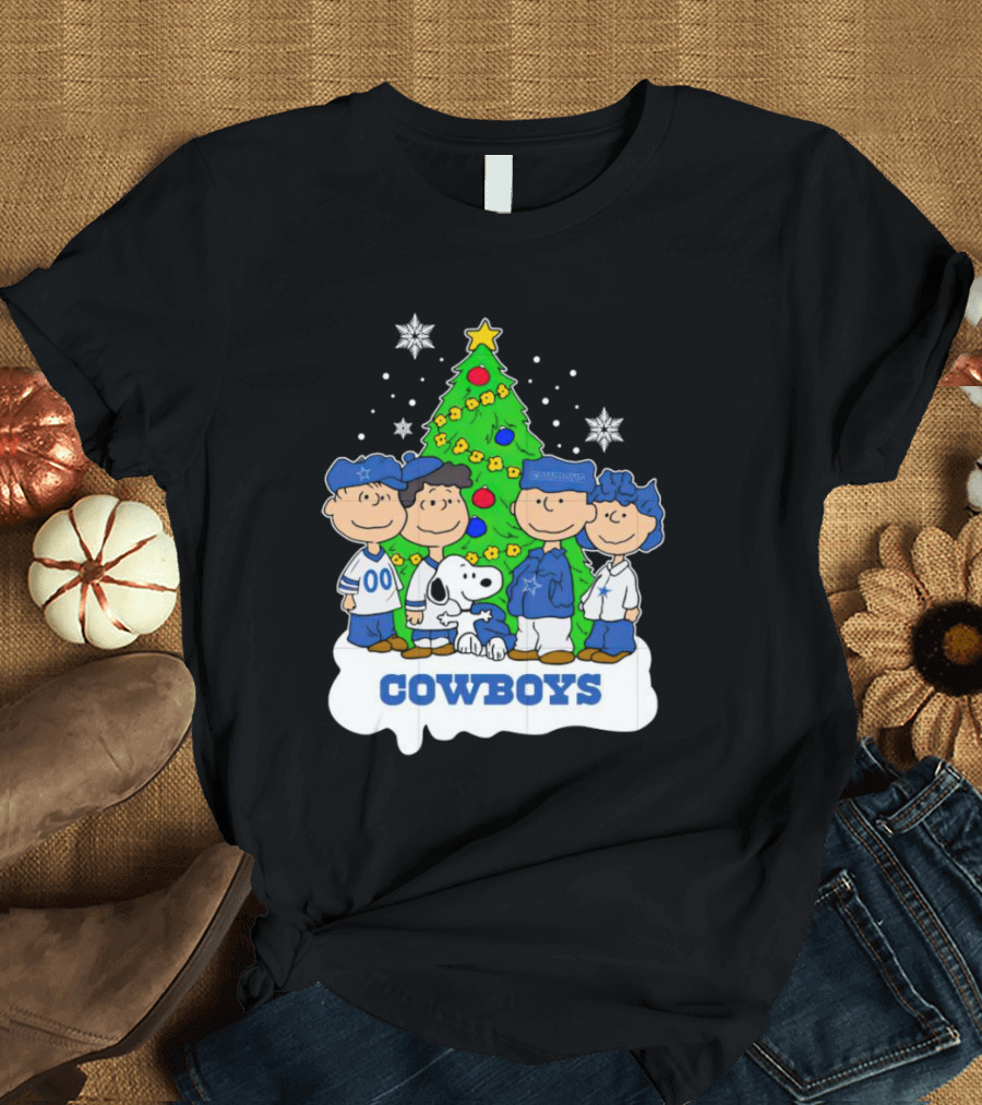 Peanuts Characters Dallas Cowboys Christmas Tree Cowboys T-Shirt