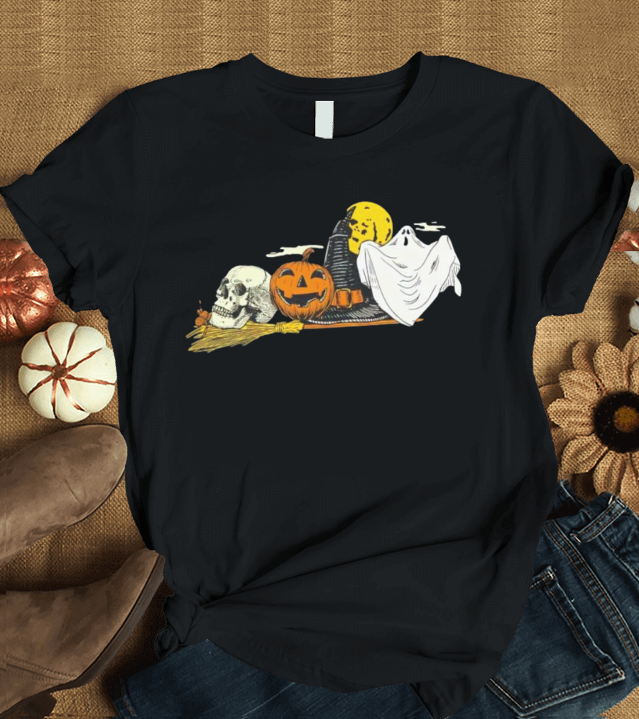 SpooKY Halloween Vintage Skull Pumpkin Ghost Witch Hat Moon Scene T-Shirt
