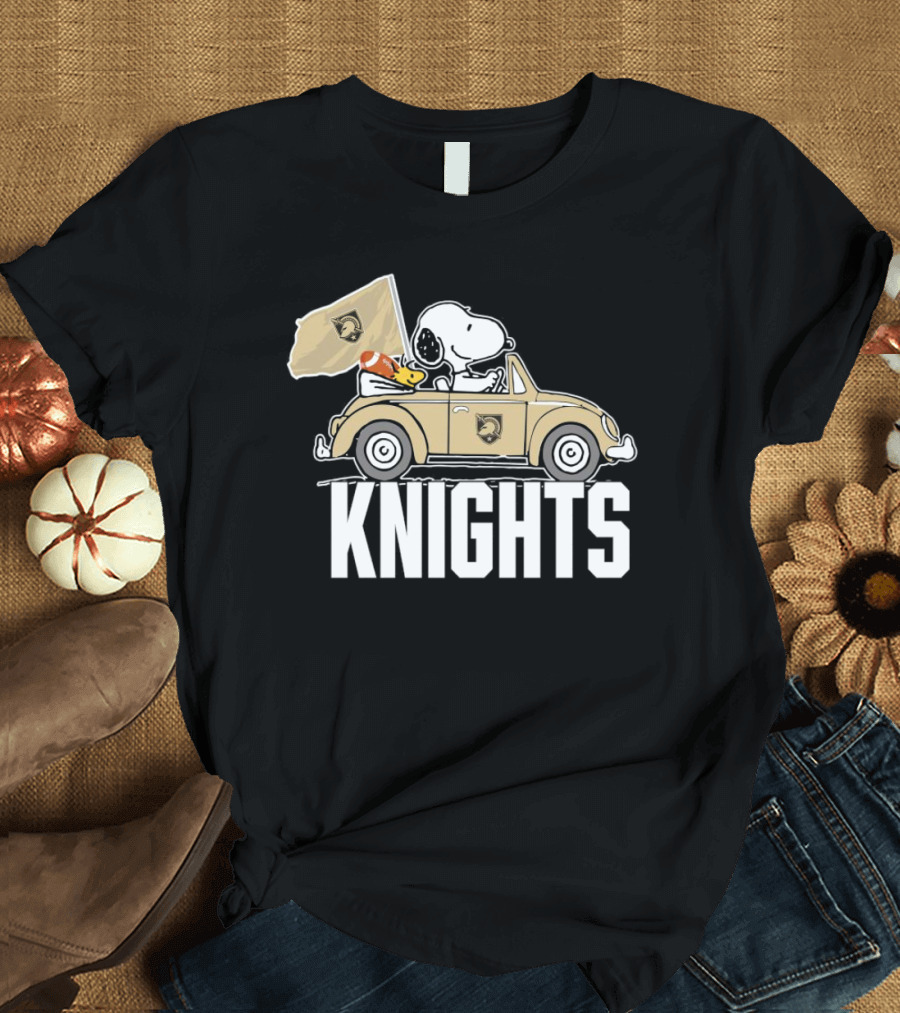 Snoopy And Woodstock Driving Car Army Black Knights Flag T-Shirt