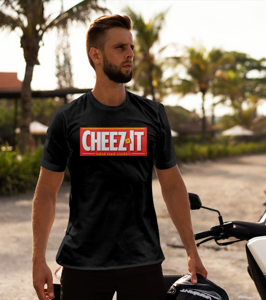 Cheez-It Baked Snack Crackers Iconic T-Shirt