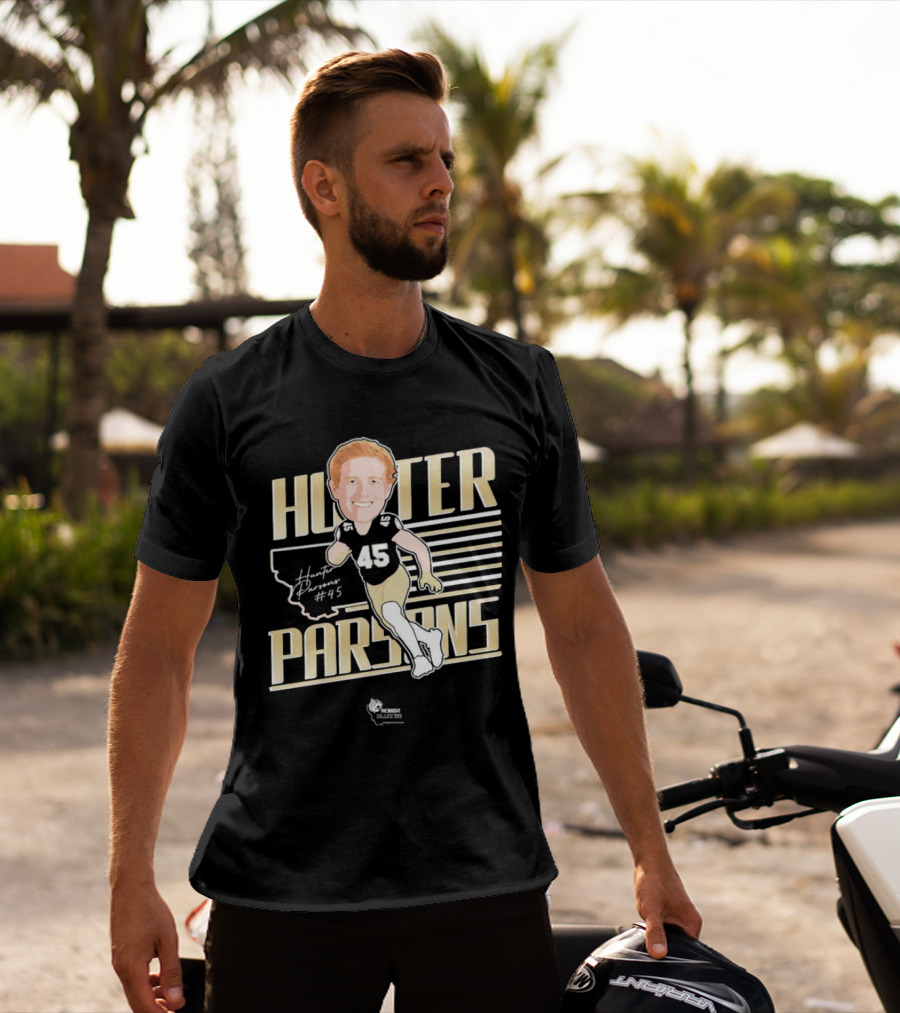 Hunter Parsons #45 Caricature Signature Running T-Shirt