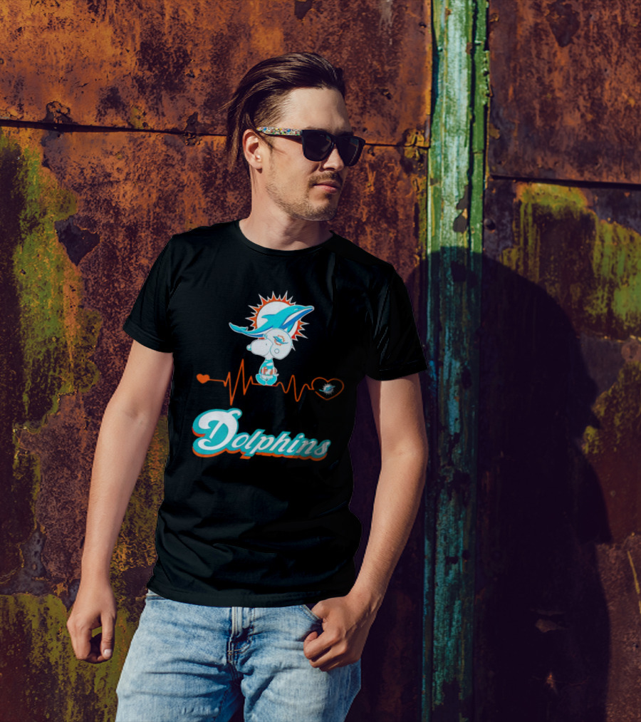 Snoopy Dolphins Heartbeat Miami Dolphins T-Shirt