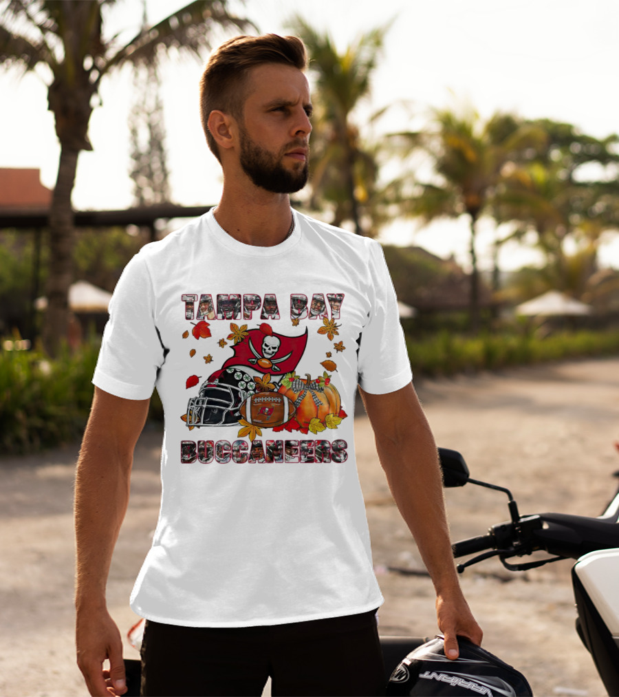Tampa Bay Buccaneers Helmet Pumpkin Fall Football Leaves T-Shirt