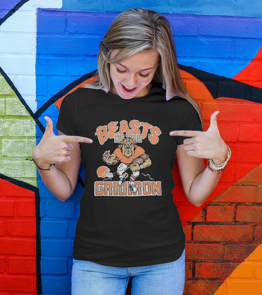 Cleveland Browns Beasts Of The Gridiron Football Bulldog T-Shirt