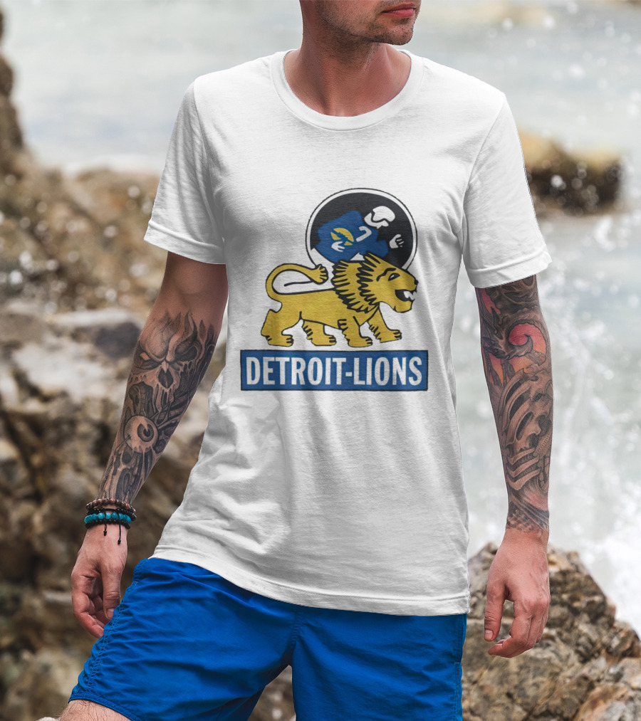 Detroit Lions 1952 Vintage Inspired Graphic With Classic Lion Emblem T-Shirt