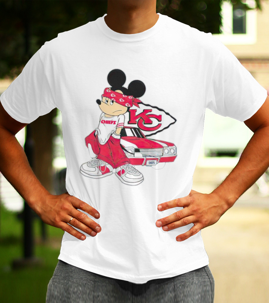 Mickey Mouse Chiefs KC Car Posing Kansas City Chiefs T-Shirt