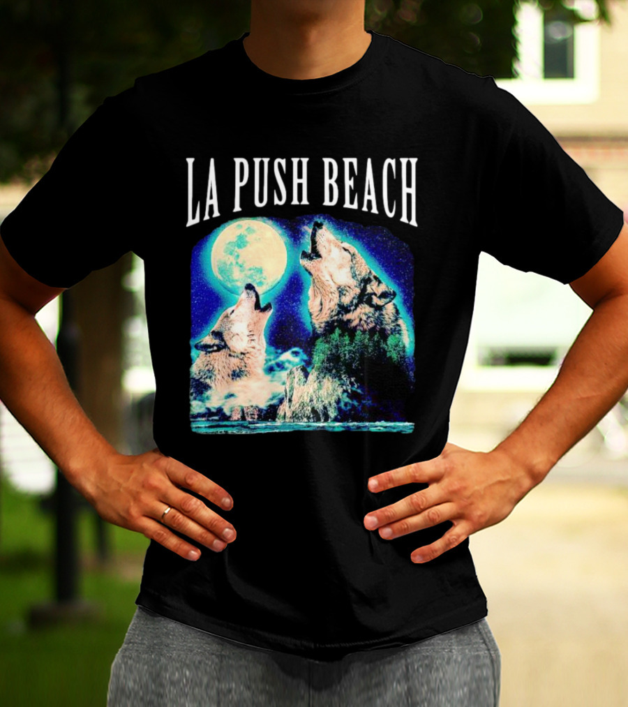 La Push Beach Wolves Howling At Full Moon T-Shirt