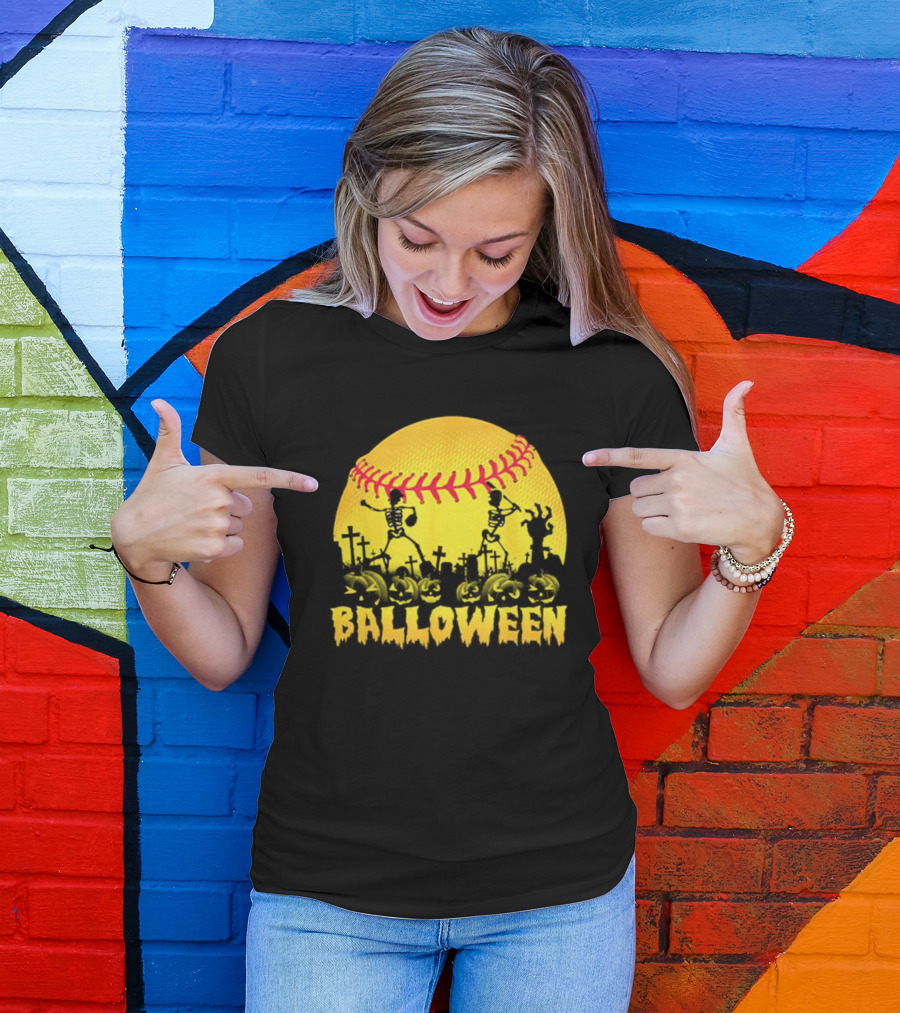 Balloween Softball Halloween Pumpkin Skeletons Graveyard T-Shirt