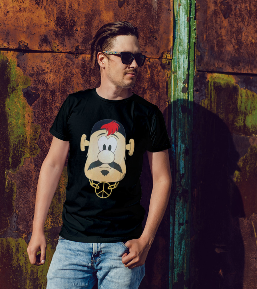 Blooper Strider Cartoon Face With Peace Necklace T-Shirt