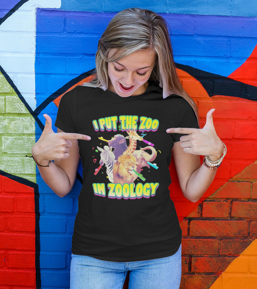 I Put The Zoo In Zoology Lion Elephant Zebra Chimpanzee Giraffe Celebratory Whistles T-Shirt