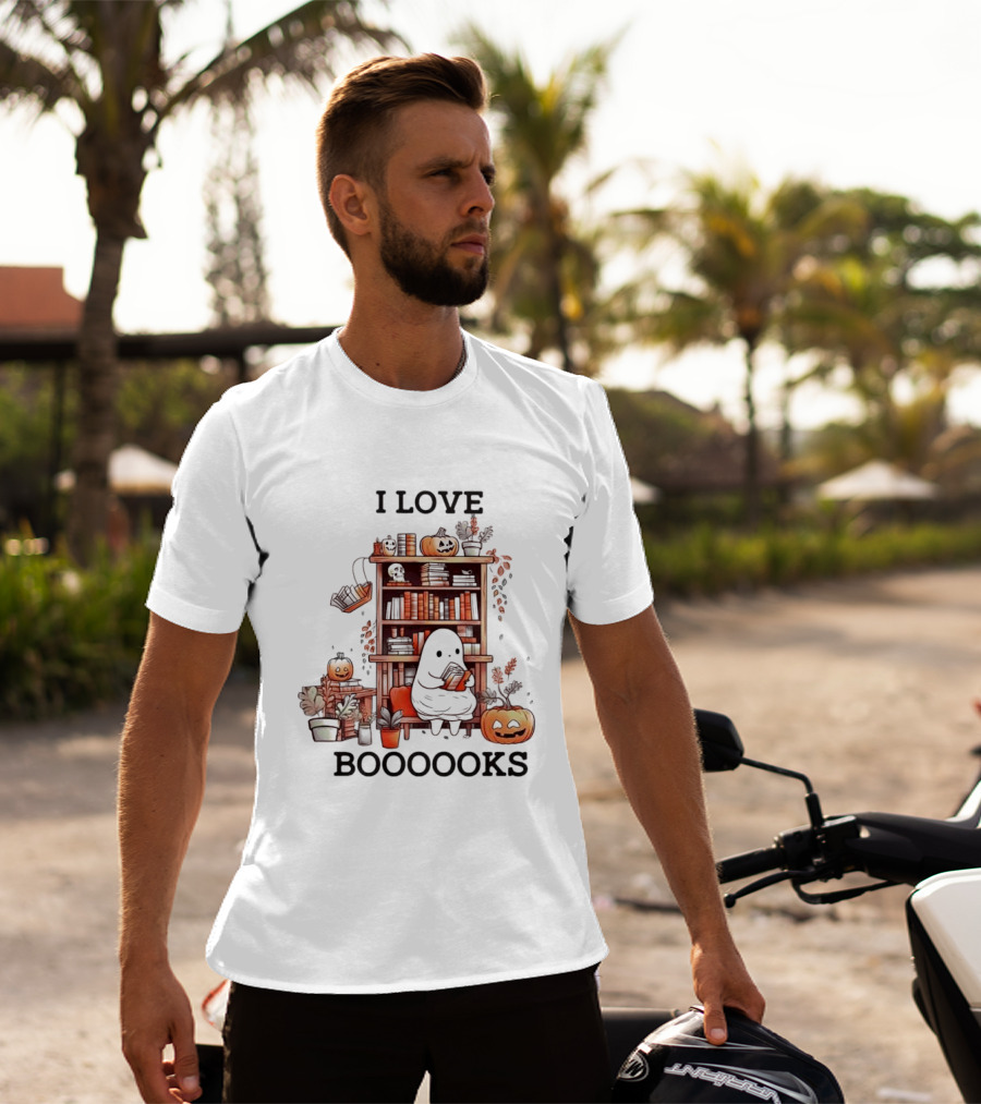 I Love Boooooks Ghost Reading With Pumpkins And Bookshelf Halloween T-Shirt