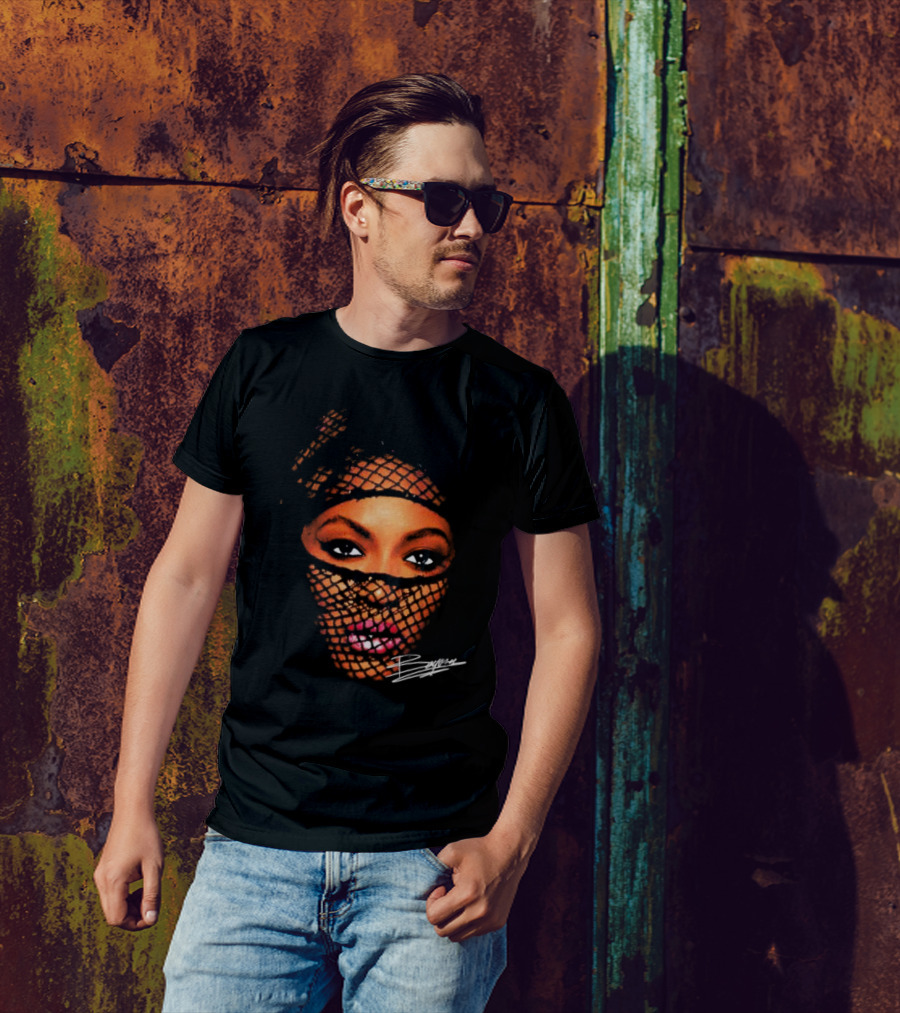 Beyonce Big Face Signature Vintage Mesh Look T-Shirt