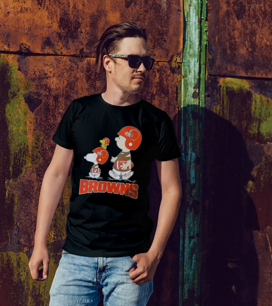 Snoopy Charlie Brown Woodstock Football Browns T-Shirt