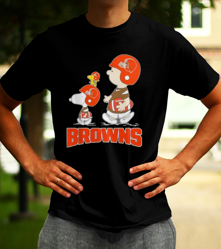 Snoopy Charlie Brown Woodstock Football Browns T-Shirt