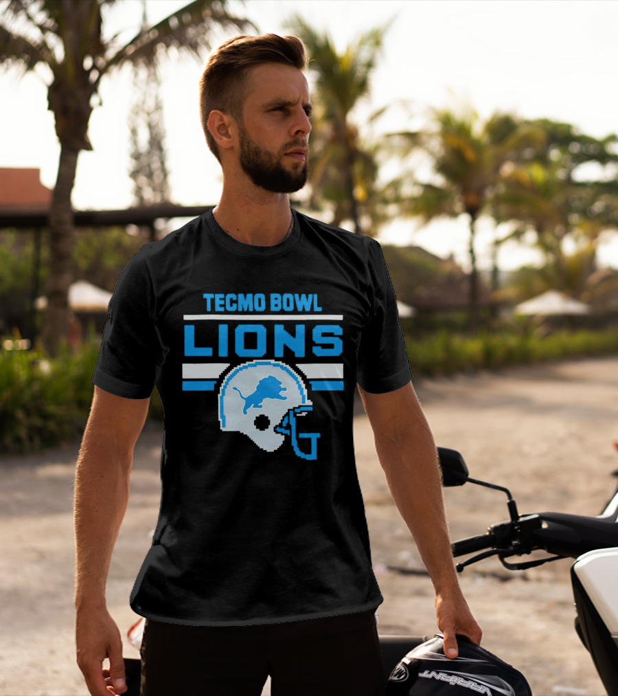 Tecmo Bowl Lions Helmet Detroit T-Shirt