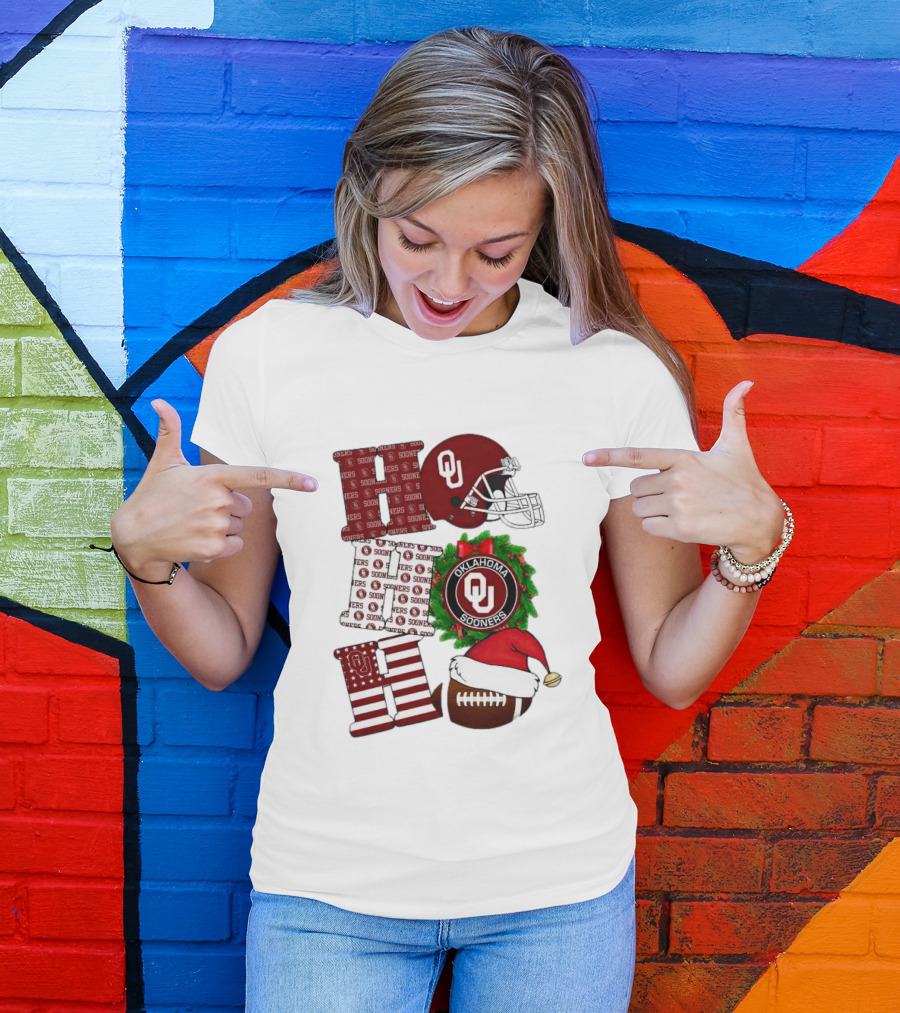 Oklahoma Sooners OU Helmet Wreath Football Santa Ho Ho Ho Christmas T-Shirt