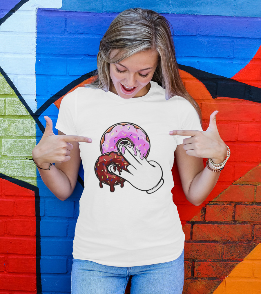 2 Pink Donuts 1 Brown Donut Animated Hand Gesture T-Shirt