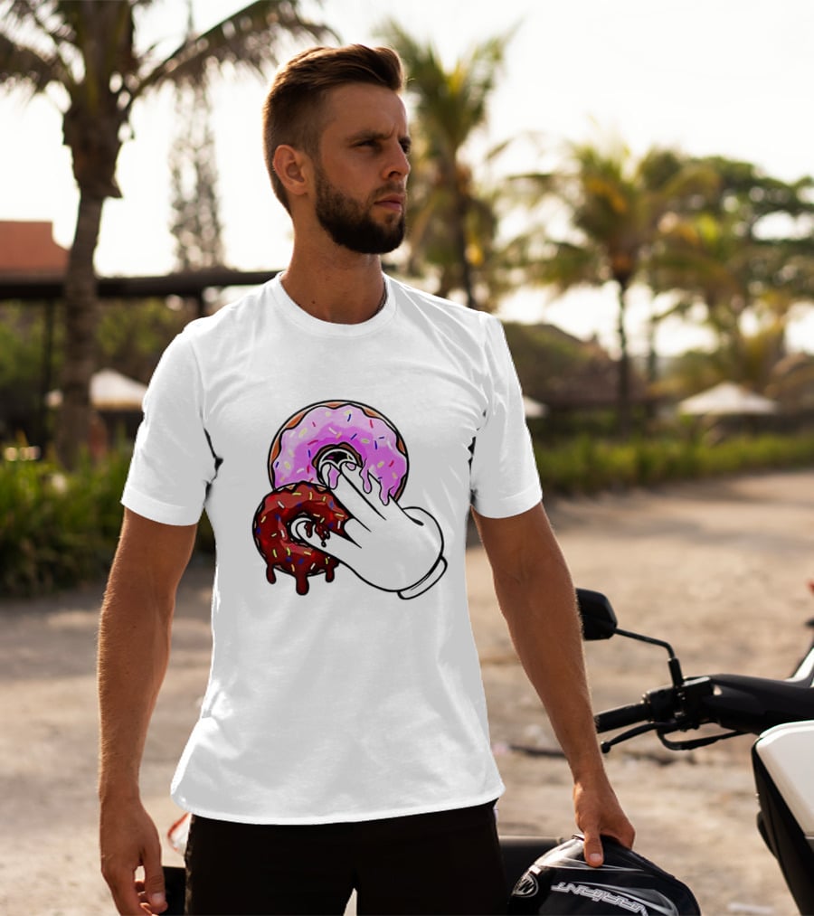 2 Pink Donuts 1 Brown Donut Animated Hand Gesture T-Shirt