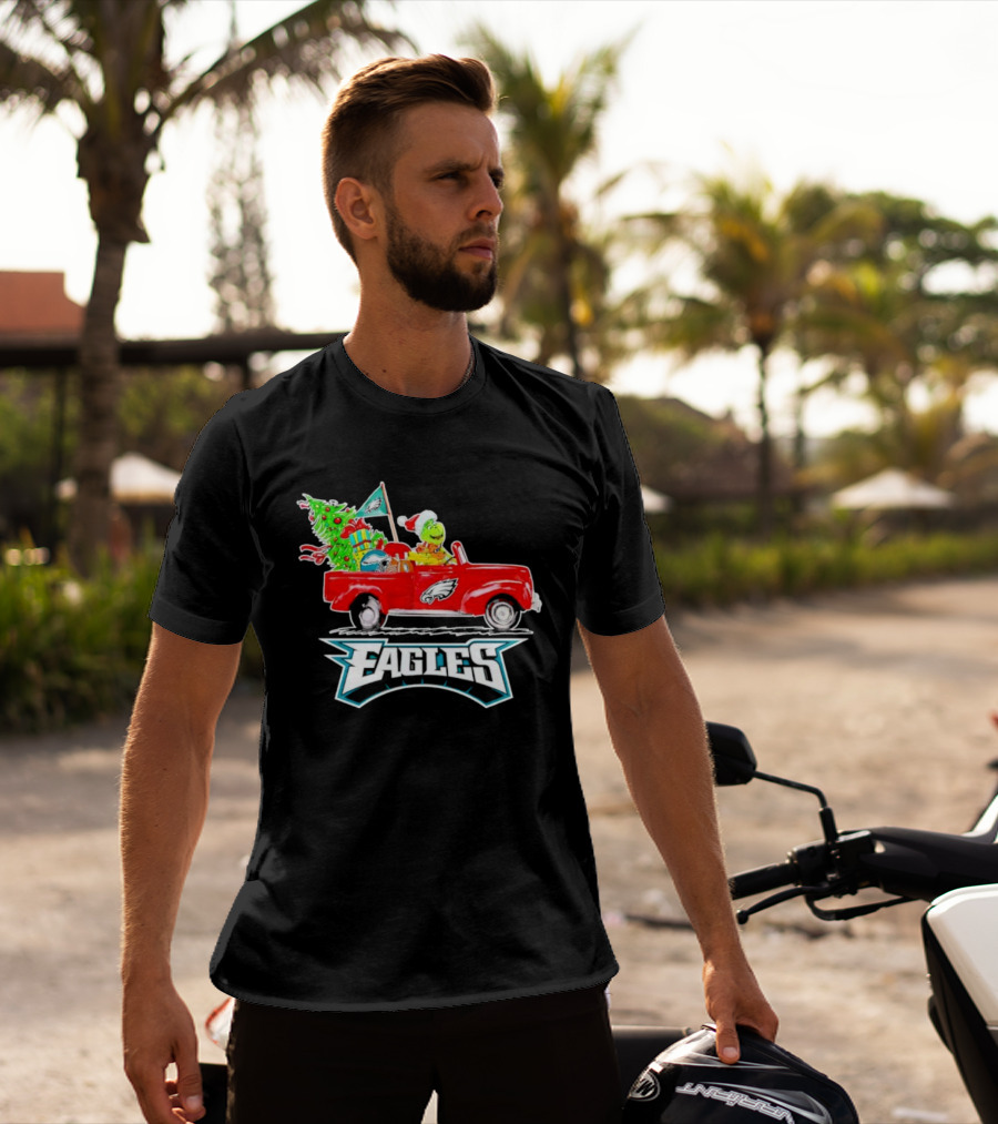 Grinch Dog Driving Red Truck Philadelphia Eagles Christmas Tree T-Shirt
