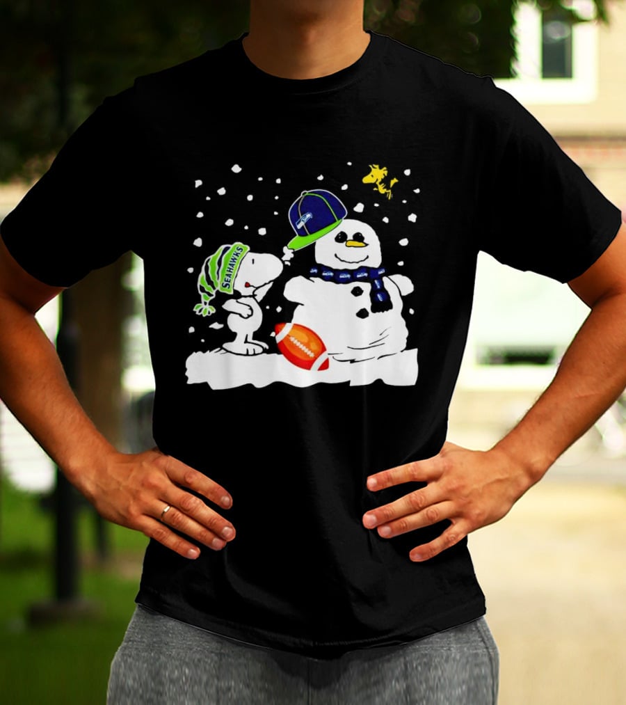 Seattle Seahawks Snoopy Snowman Hat Winter Football Scene T-Shirt