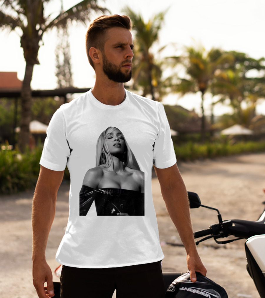 Kelly Rowland Krew Iconic Black And White Fashion Pose T-Shirt