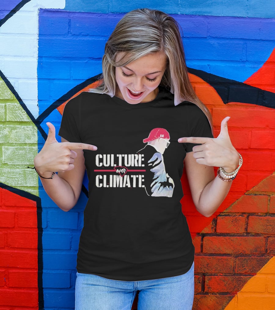 CULTURE OVER CLIMATE Red Cap Figure T-Shirt