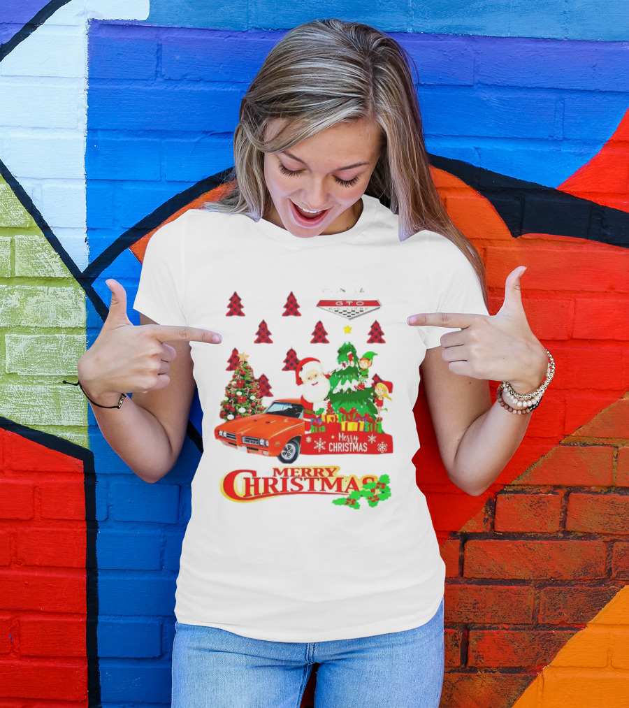 Pontiac GTO Santa Elfs Merry Christmas T-Shirt