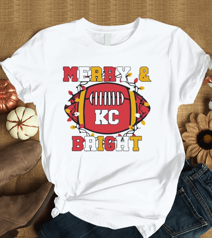 Kansas City Chiefs KC Merry And Bright Football Christmas T-Shirt