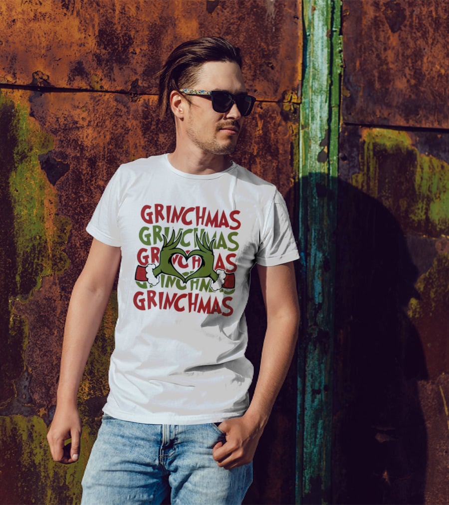 Grinch Hand Heart Love Grinchmas Repeating Text T-Shirt
