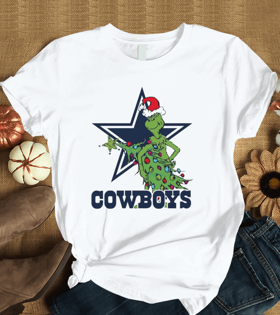 Dallas Cowboys Grinch In Santa Hat With Christmas Tree And Star T-Shirt