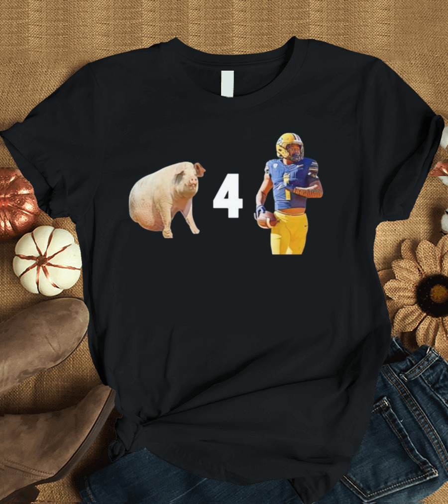 Hogs 4 Ott Heisman Football Player Pig Image T-Shirt