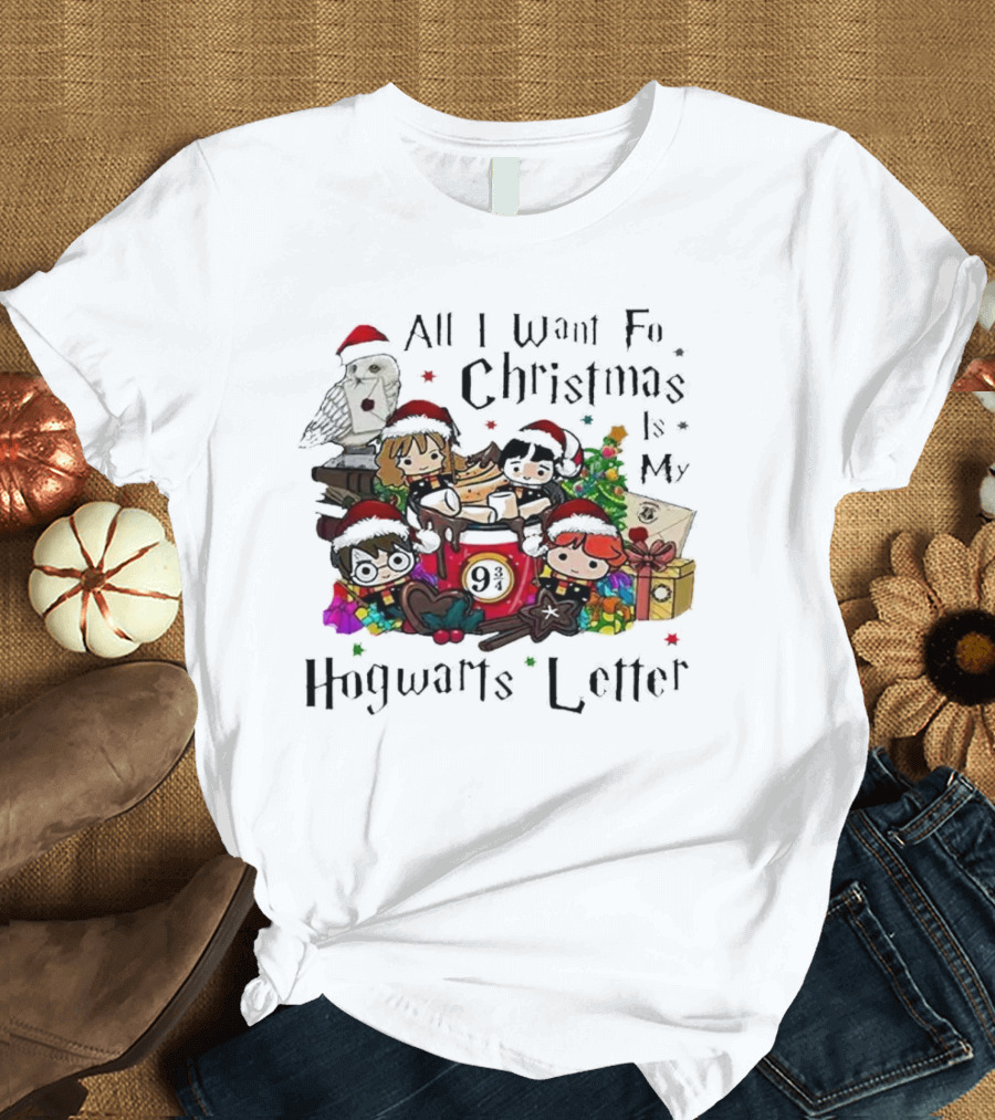 All I Want For Christmas Is My Hogwarts Letter Platform 9¾ With Owl Santa Hats And Gifts T-Shirt