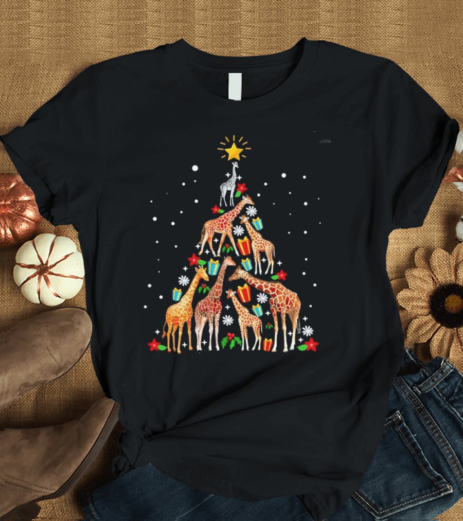 Giraffe Christmas Tree Star Presents Snowflakes T-Shirt
