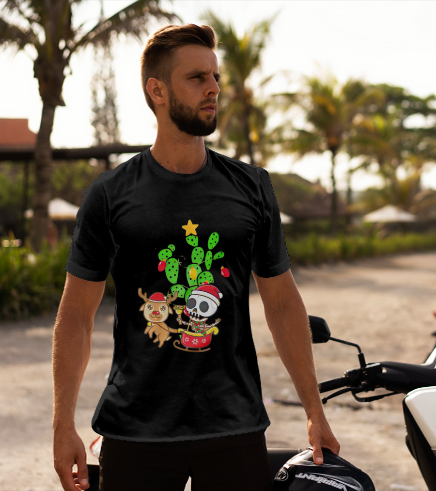 Nopalito Calacas Feliz Navidad Cactus Skeleton Reindeer Christmas T-Shirt
