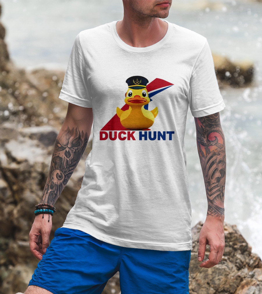 Cruising Duck Hunt Captain Rubber Duck Navy T-Shirt