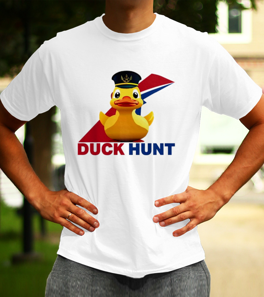 Cruising Duck Hunt Captain Rubber Duck Navy T-Shirt