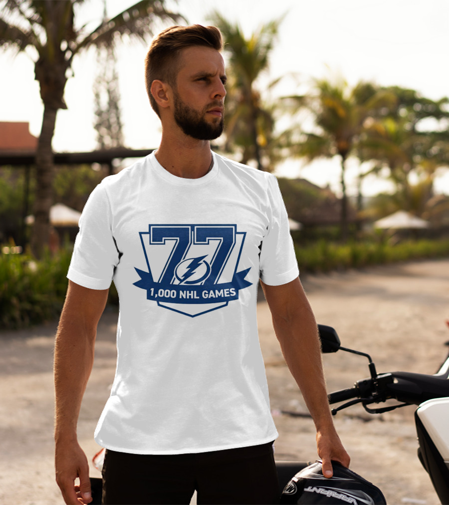 Tampa Bay Lightning 77 1000 NHL Games T-Shirt