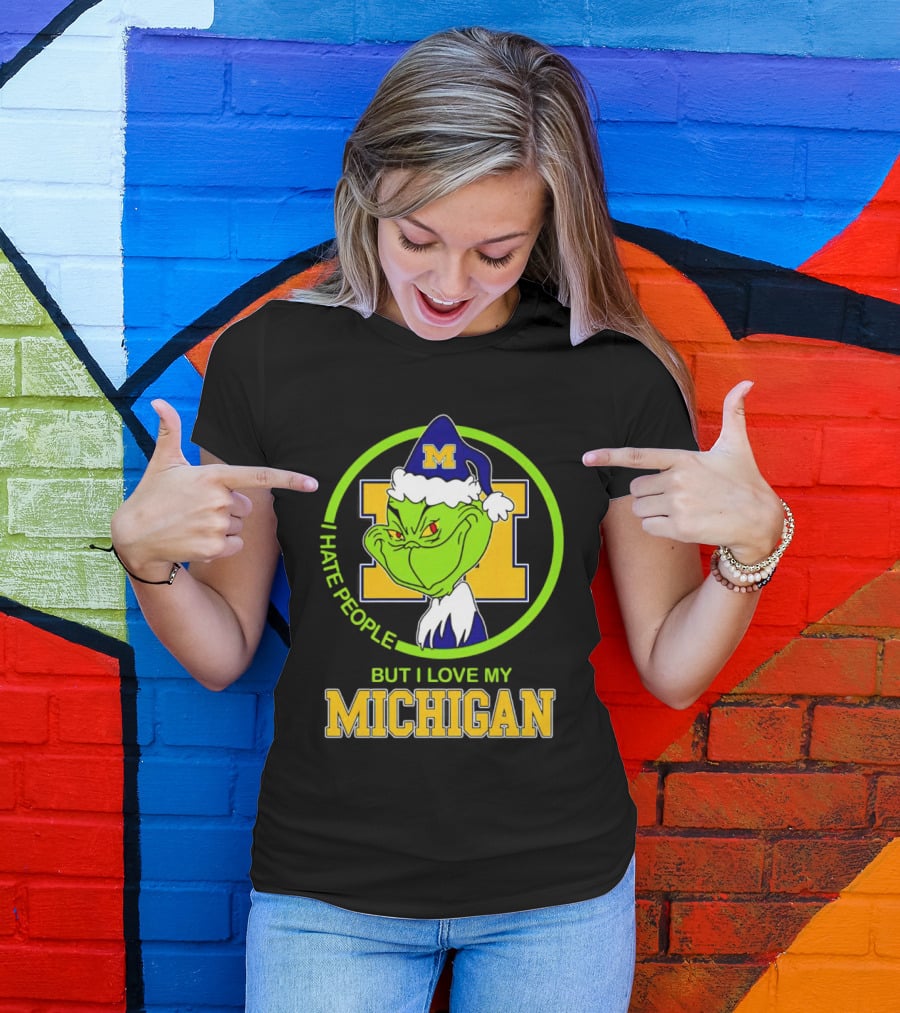 I HATE PEOPLE BUT I LOVE MY MICHIGAN GRINCH M SANTA HAT T-Shirt