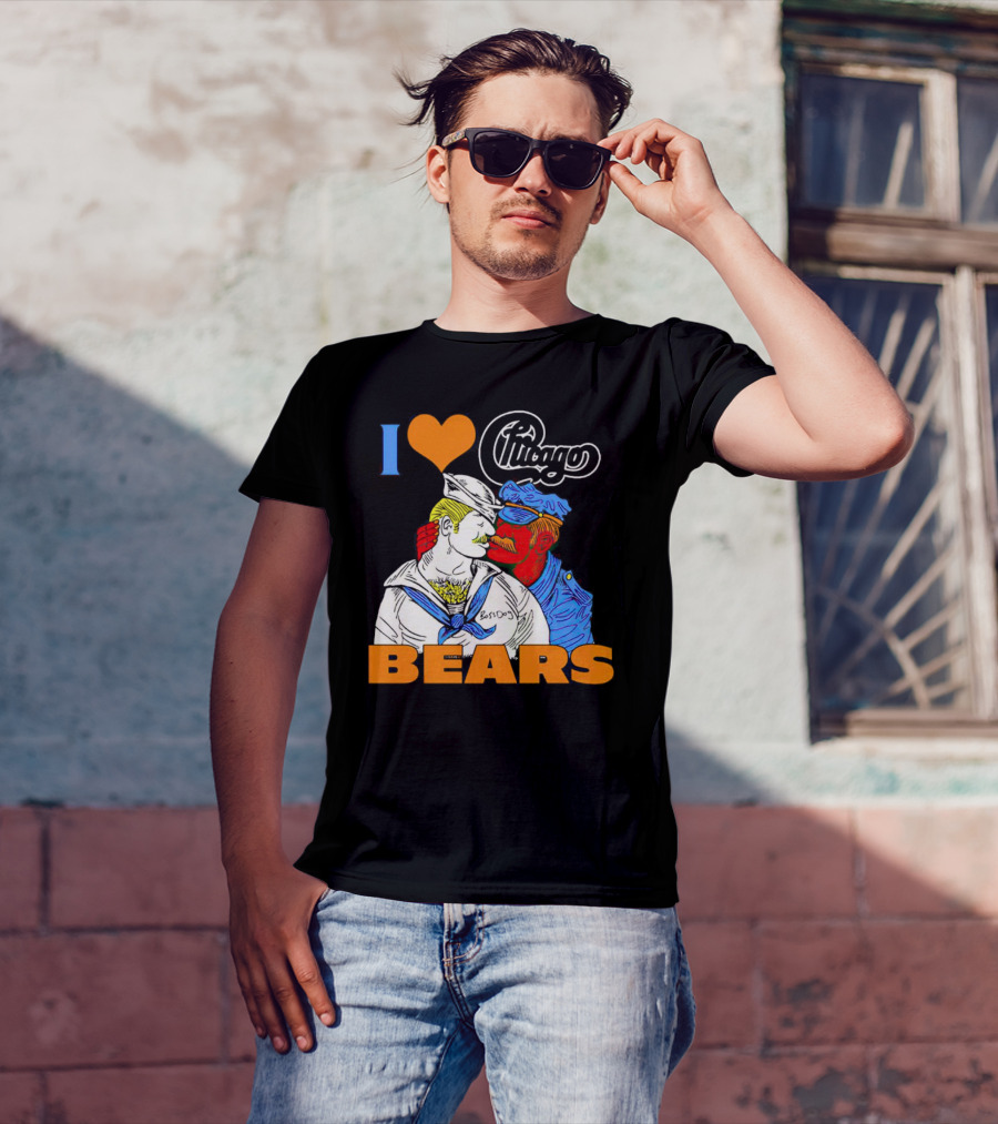 I Love Chicago Bears BossDog Sailor And Cop Embrace T-Shirt