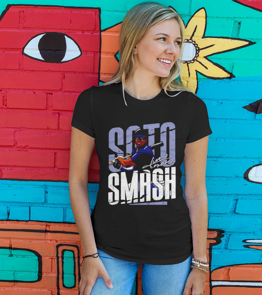Soto Smash Juan Soto Cartoon Signature T-Shirt