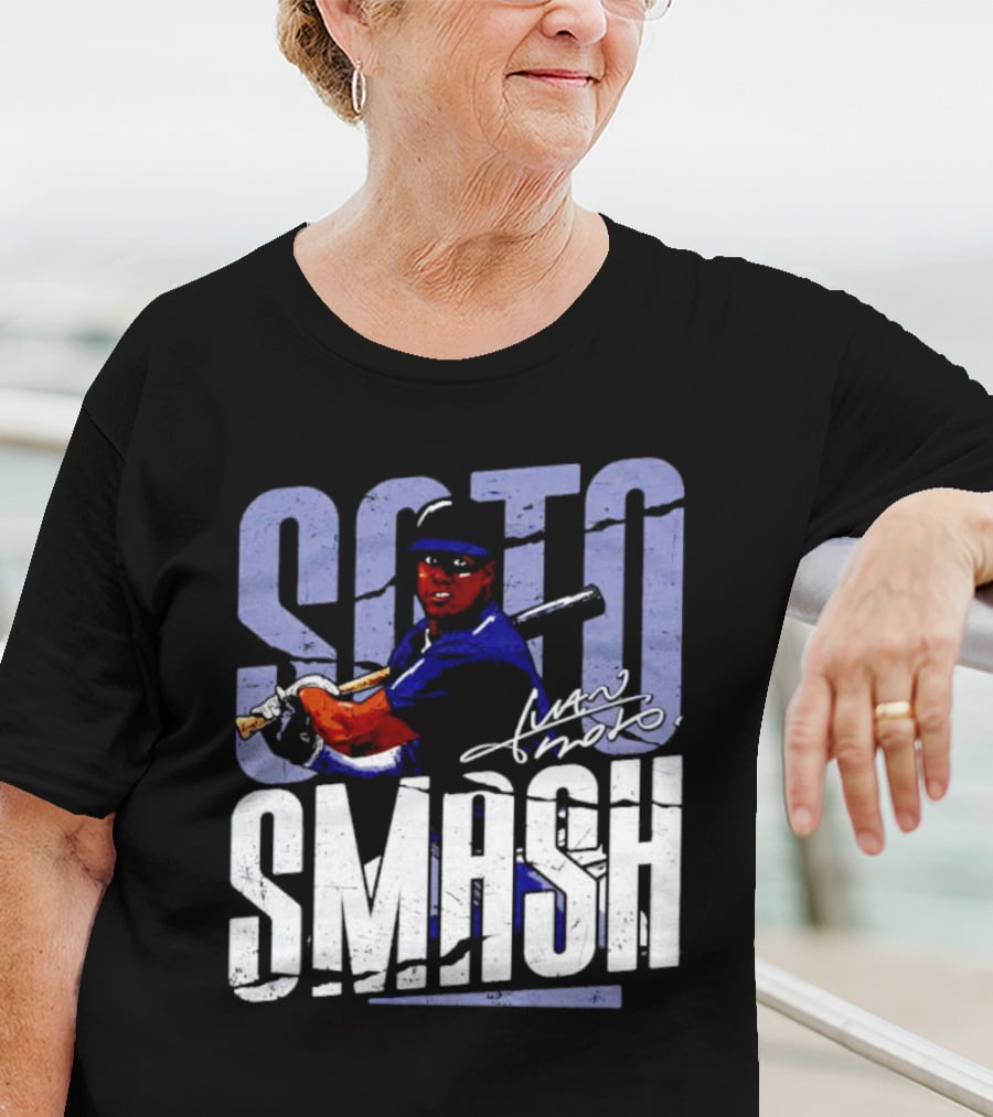 Soto Smash Juan Soto Cartoon Signature T-Shirt
