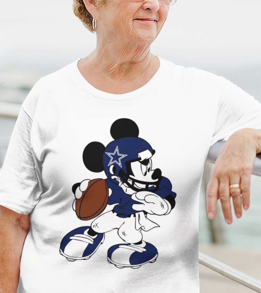 Mickey Mouse Dallas Cowboys Football Quarterback T-Shirt